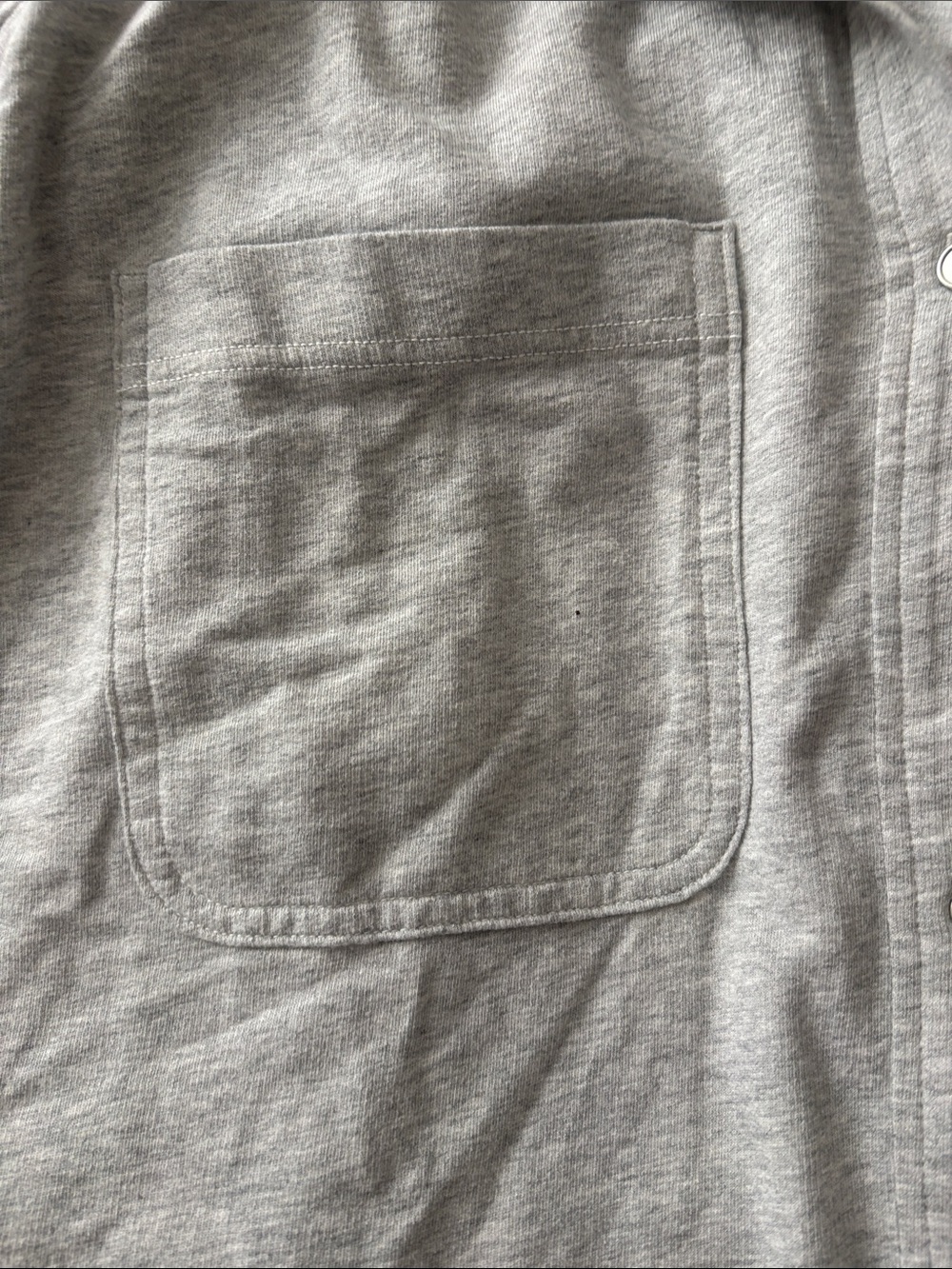 NWT Women’s aerie Light Gray Oversized Button-Down Shirt Size M - Picture 6 of 6